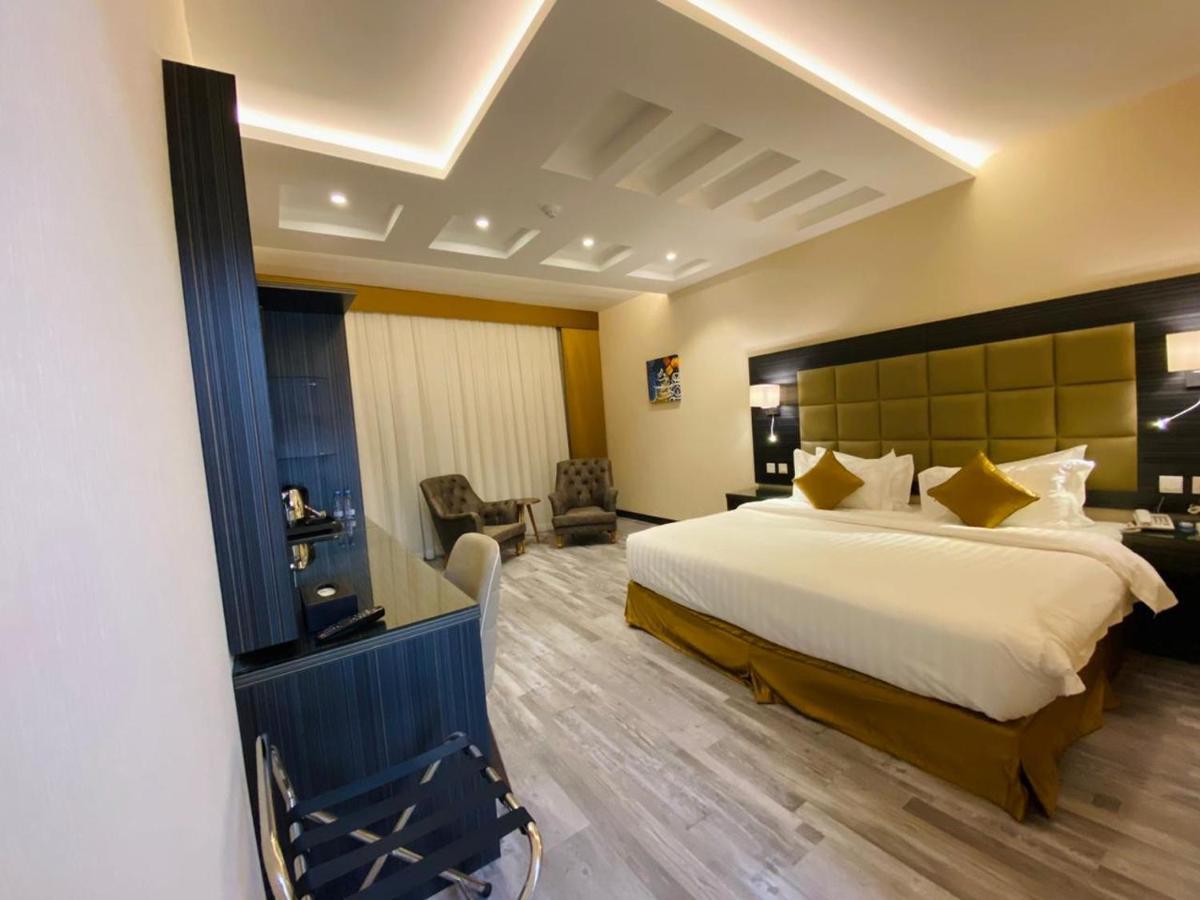Y Platinum Hotel 메디나 외부 사진