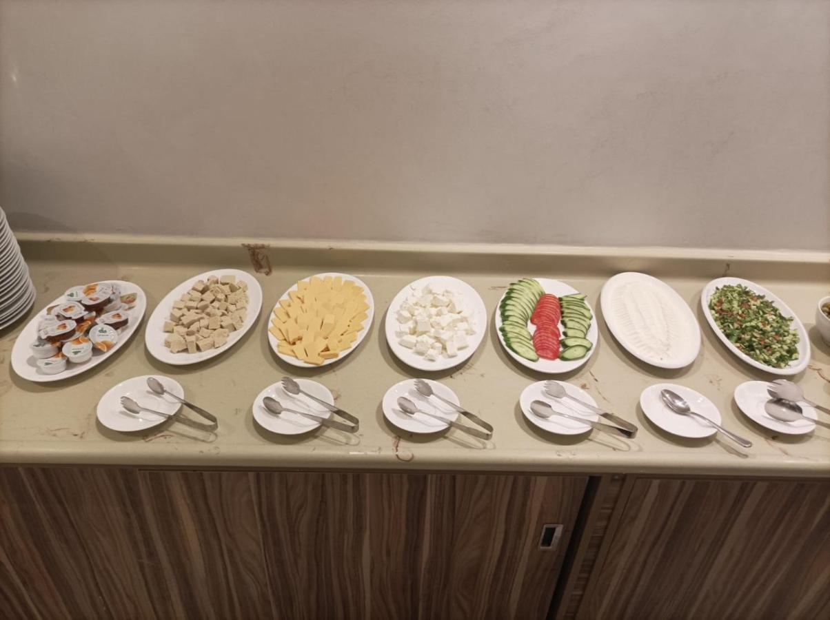 Y Platinum Hotel 메디나 외부 사진